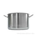 Stainless steel saucepan with lid and bottom